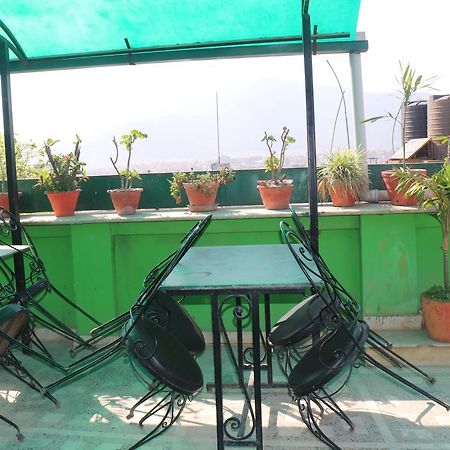 Simrika Homes Bed And Breakfast กาฐมาณฑุ ภายนอก รูปภาพ